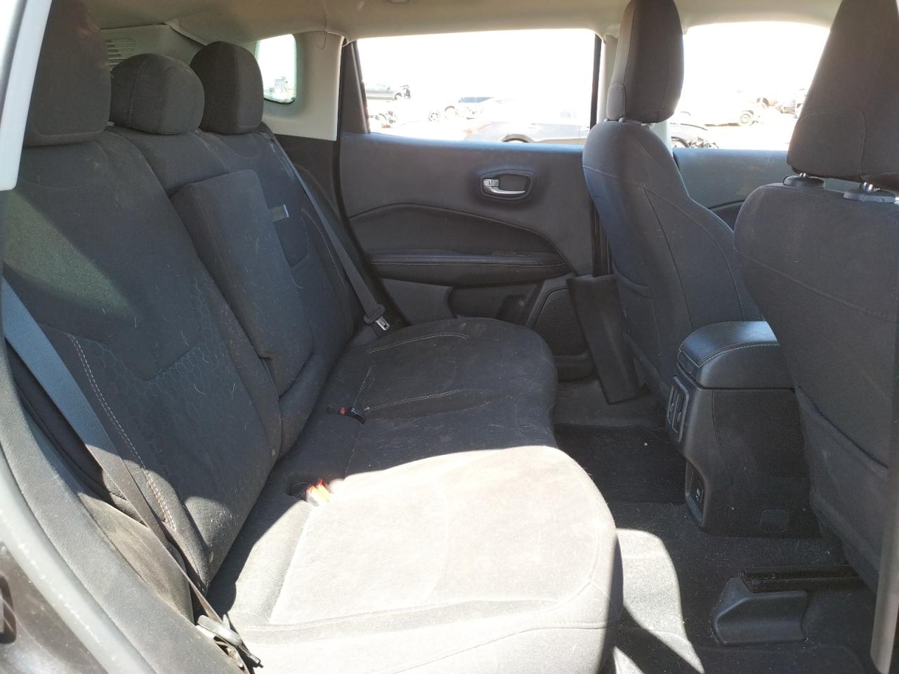 Photo 6 from auction – 2020 JEEP COMPASS SP with VIN 3C4NJCAB9LT220071