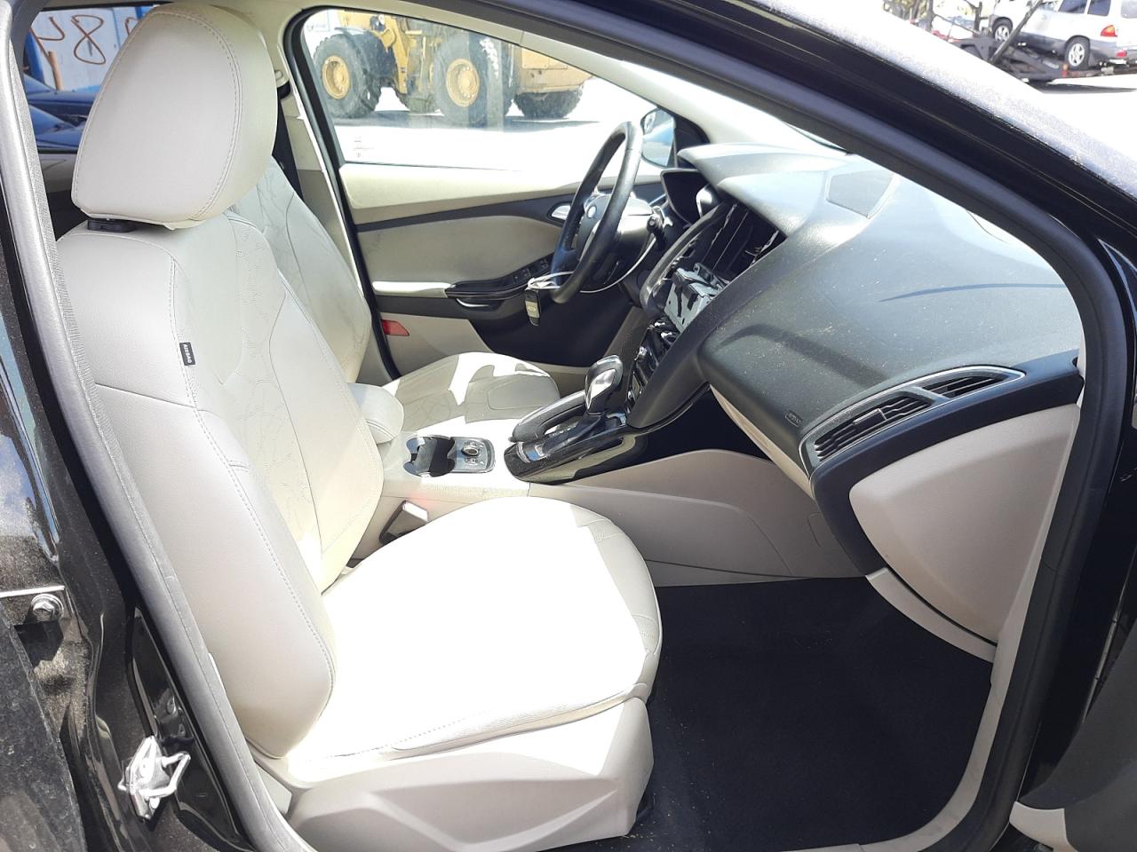 Photo 5 from auction – 2013 FORD FOCUS BEV with VIN 1FADP3R41DL222268
