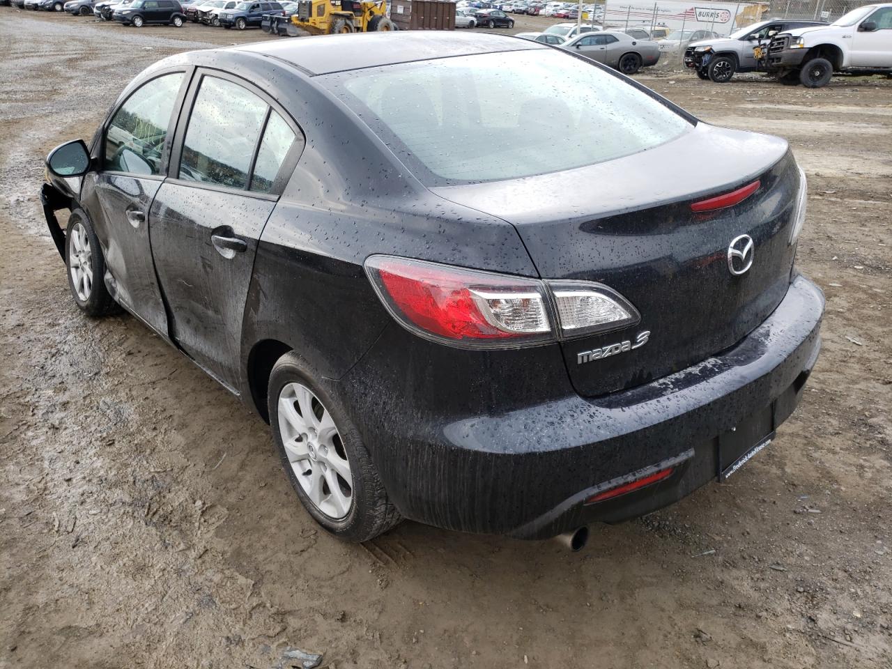 Photo 3 from auction – 2010 MAZDA 3 I with VIN JM1BL1SF4A1180716