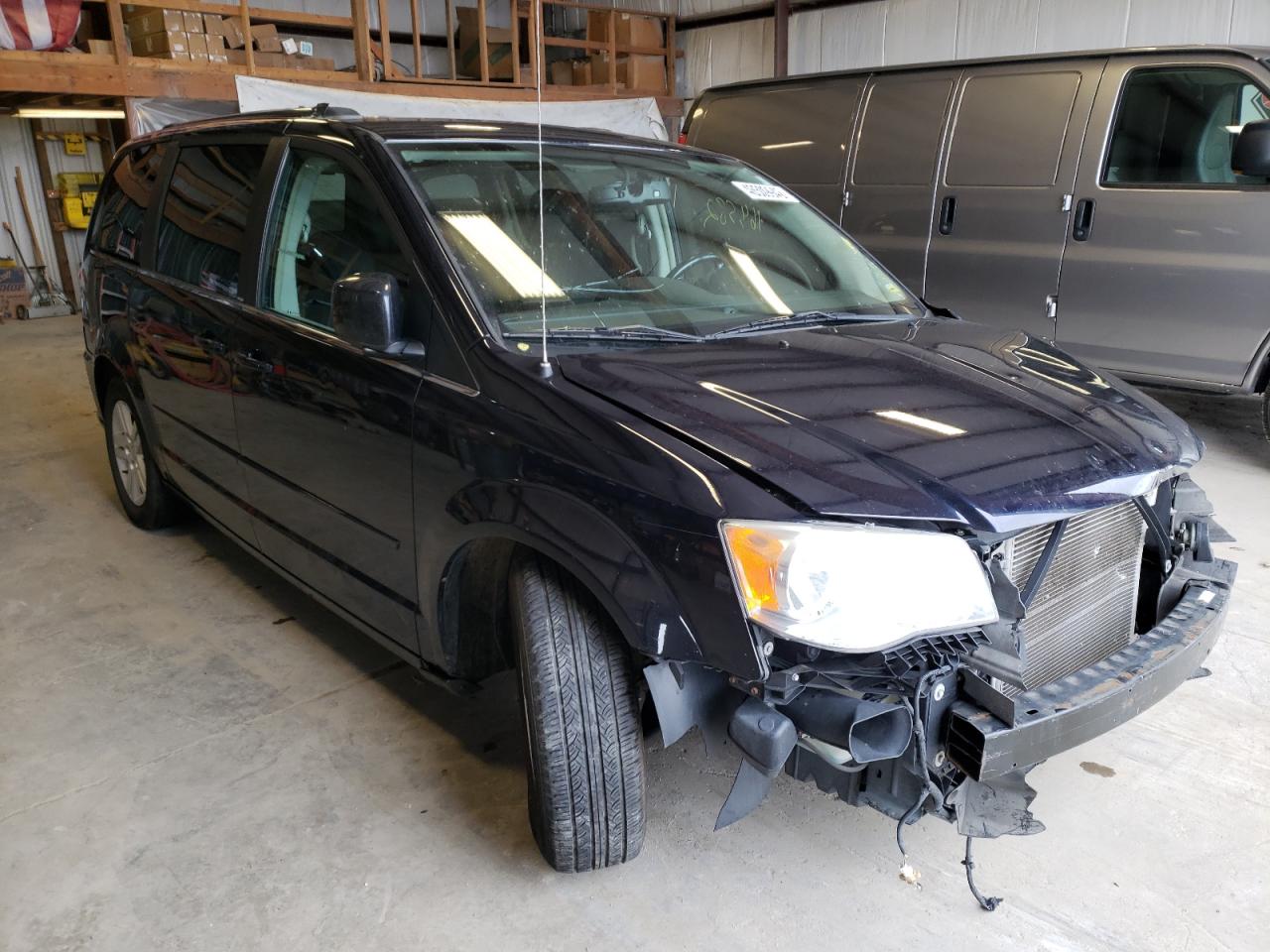 DODGE GRAND CARA 2011 with VIN 2D4RN5DG9BR629281 - Photo from auction