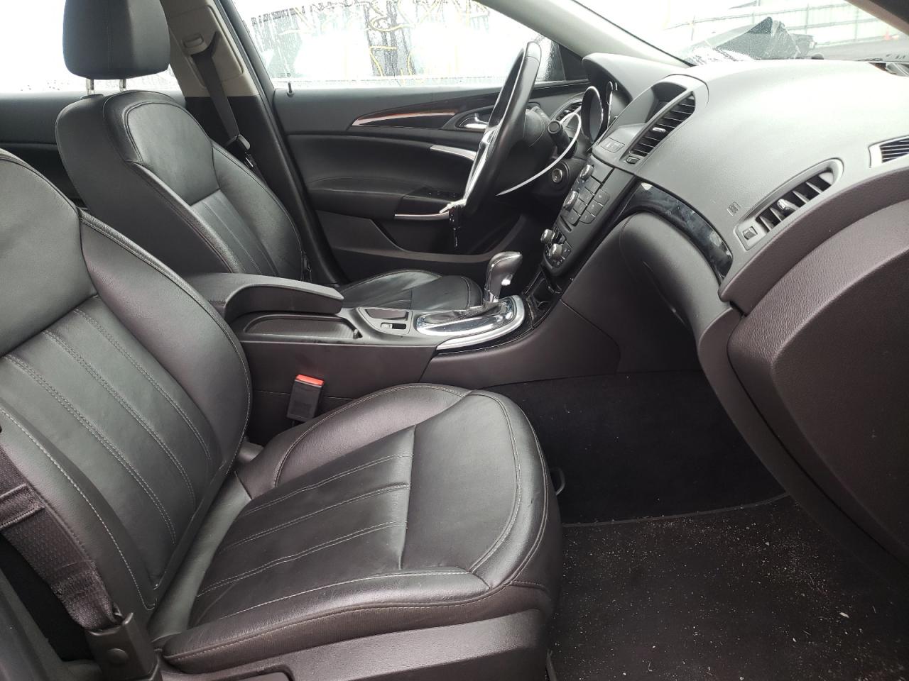 Photo 5 from auction – 2011 BUICK REGAL CXL with VIN W04GN5EC1B1093442