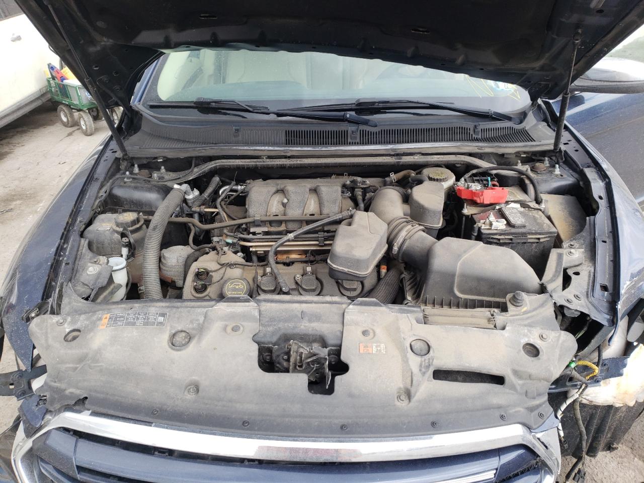 Photo 7 from auction – 2017 FORD TAURUS LIM with VIN 1FAHP2J86HG109439