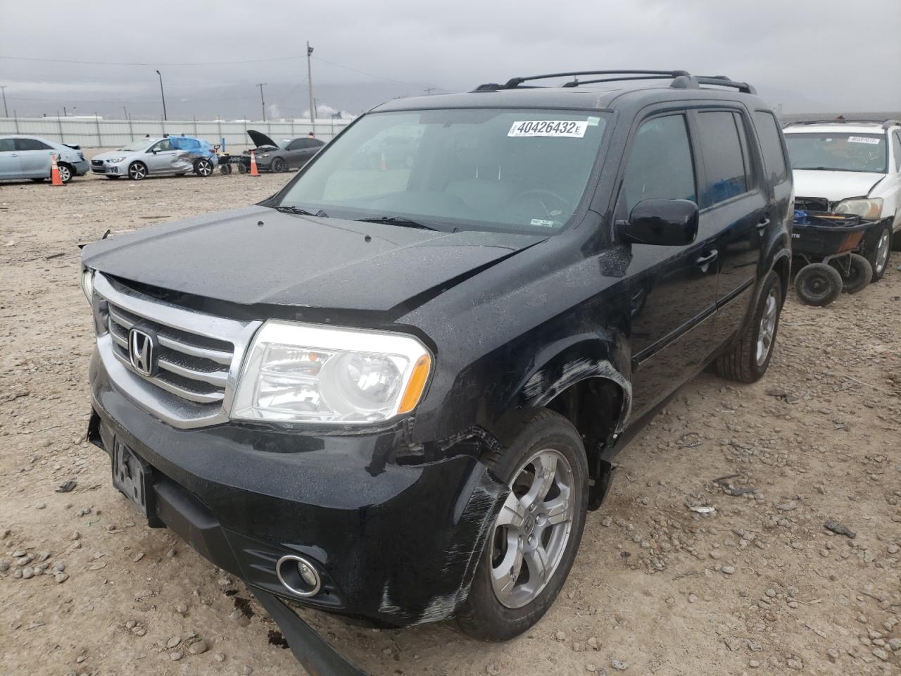 Photo 2 from auction – 2015 HONDA PILOT EXL with VIN 5FNYF4H52FB024206