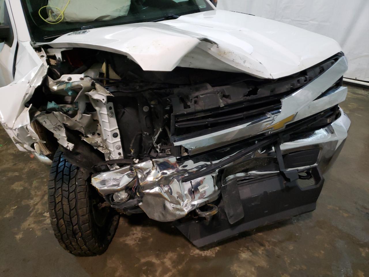 Photo 9 from auction – 2015 CHEVROLET SILVERADO with VIN 1GC1KVE89FF611791