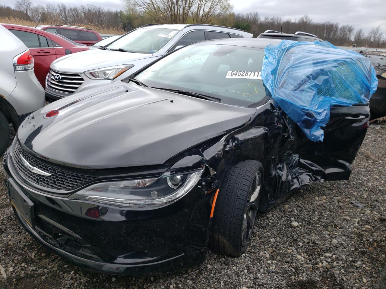 Photo 2 from auction – 2016 CHRYSLER 200 S with VIN 1C3CCCDGXGN176424