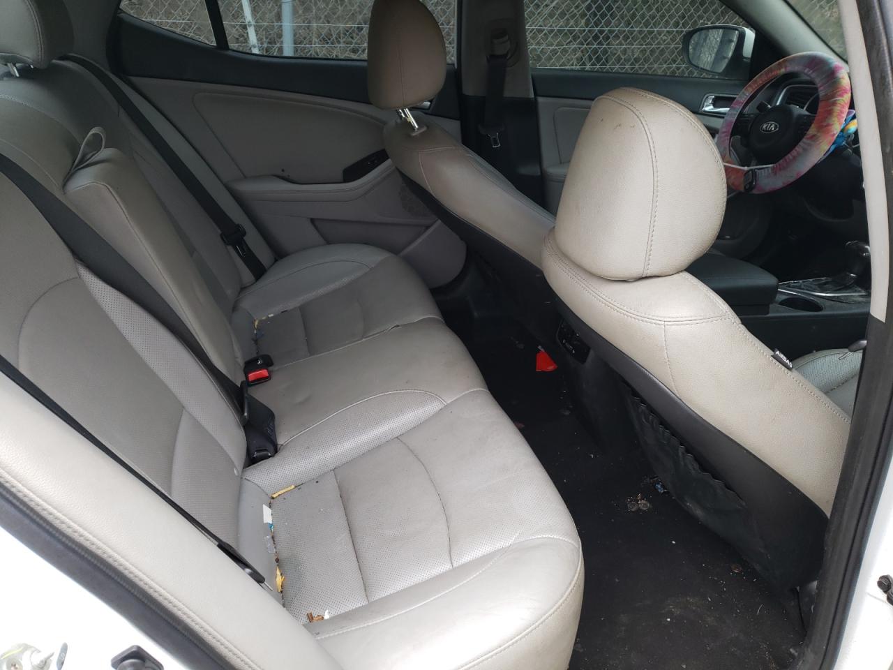 Photo 6 from auction – 2015 KIA OPTIMA EX with VIN 5XXGN4A79FG370194
