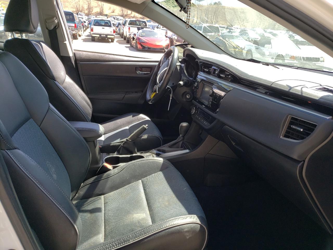 Photo 5 from auction – 2015 TOYOTA COROLLA L with VIN 5YFBURHE5FP318325
