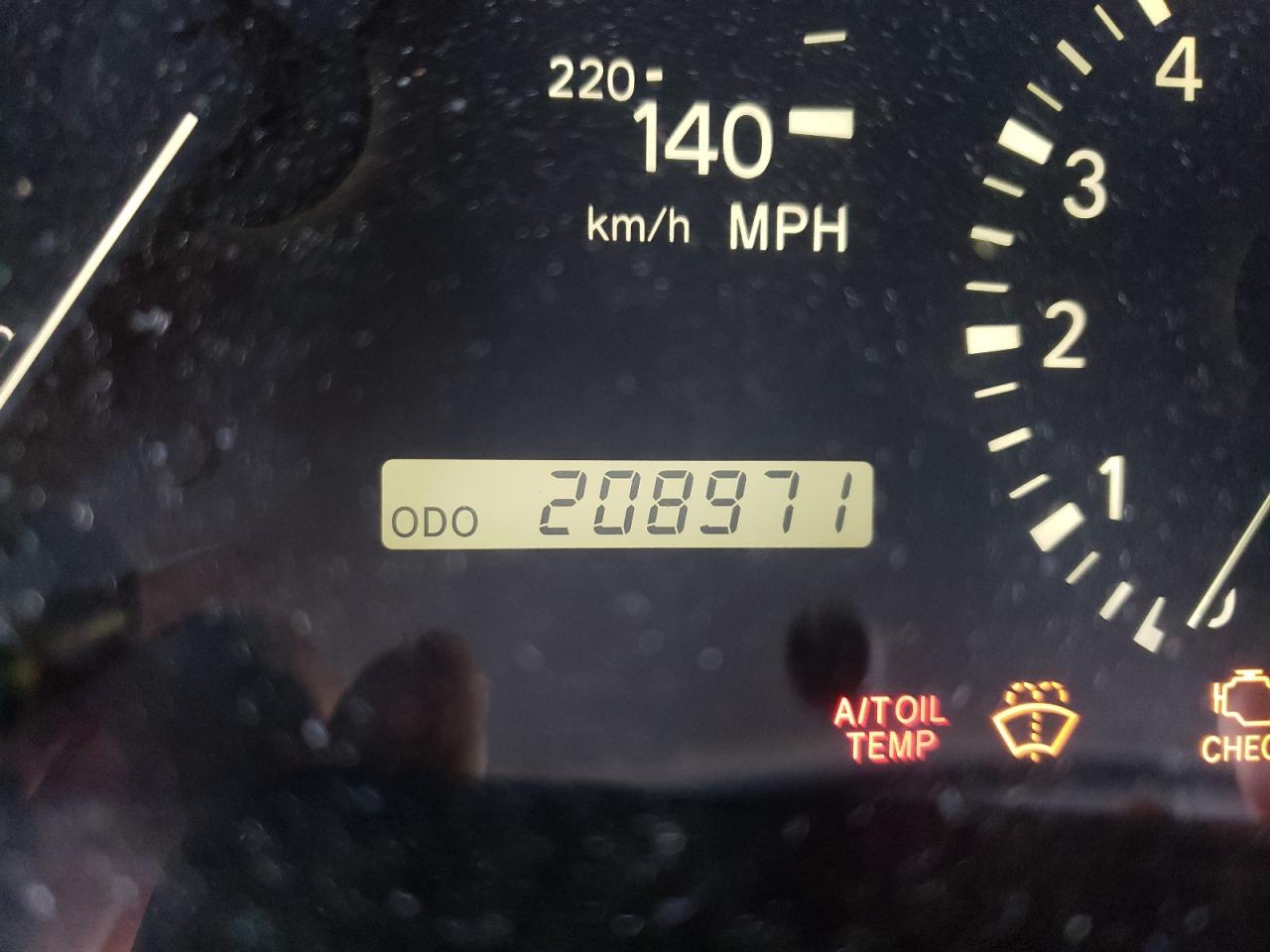 Photo 8 from auction – 1999 LEXUS RX 300 with VIN JT6HF10U2X0057974