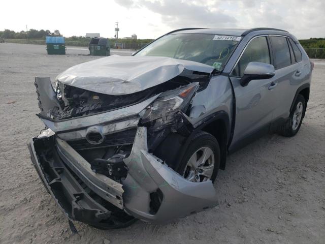 Photo 2 from auction – 2019 TOYOTA RAV4 XLE with VIN JTMP1RFV3KD504928