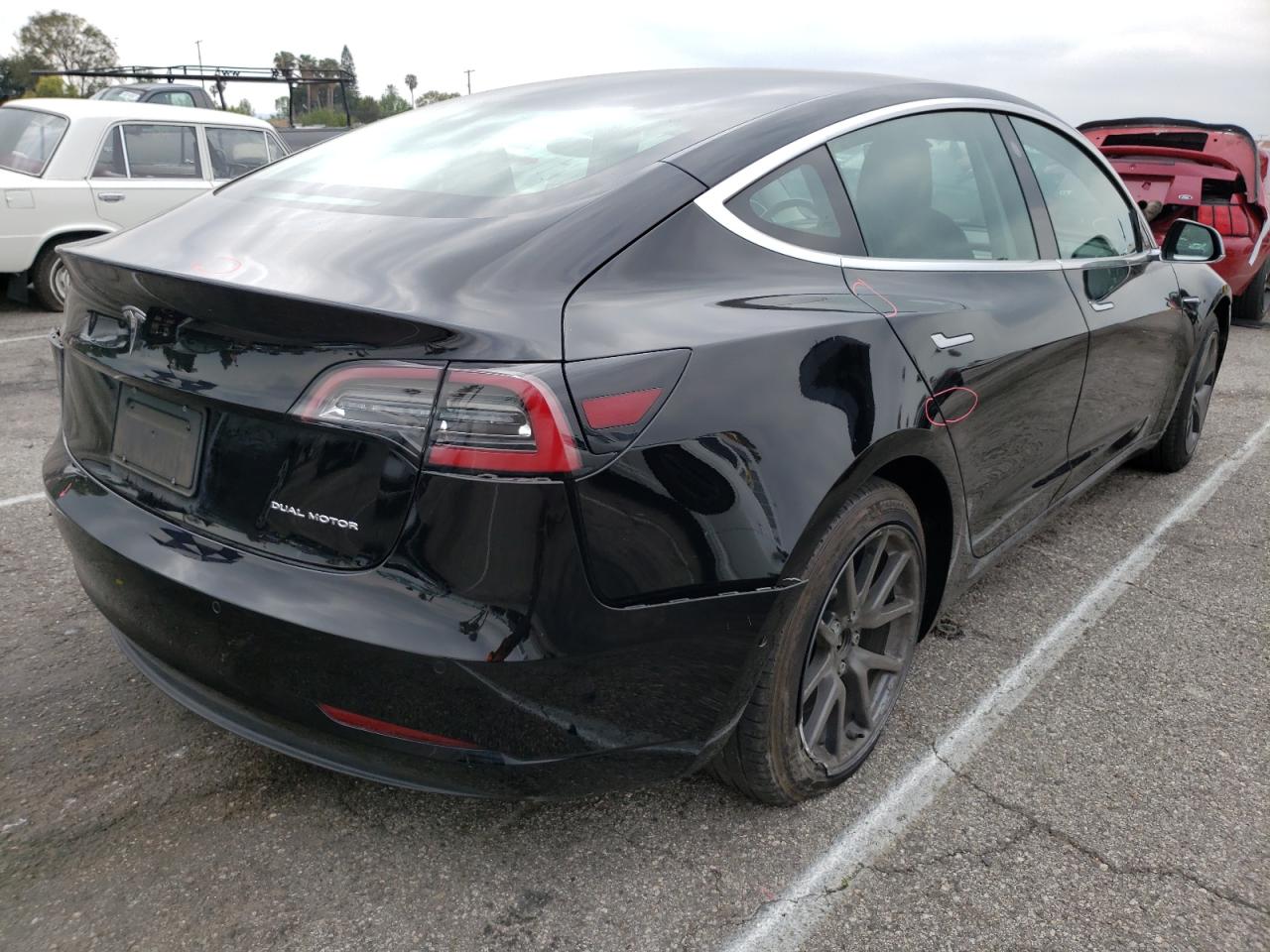 Photo 4 from auction – 2019 TESLA MODEL 3 with VIN 5YJ3E1EB4KF384433