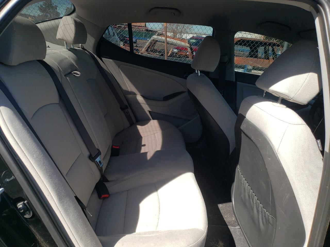 Photo 6 from auction – 2015 KIA OPTIMA LX with VIN KNAGM4A79F5628590