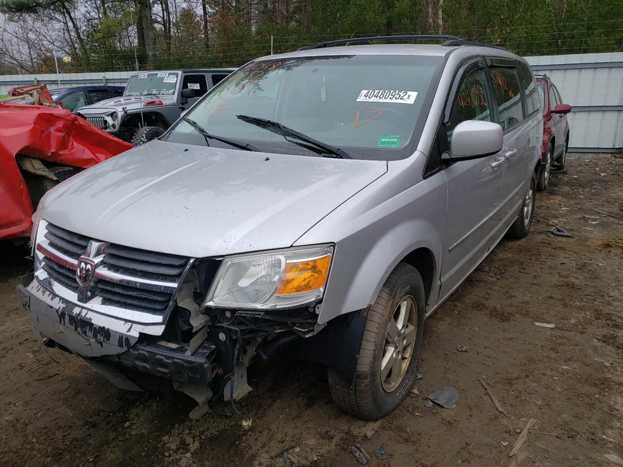 Photo 2 from auction – 2010 DODGE GRAND CARA with VIN 2D4RN5D1XAR433313