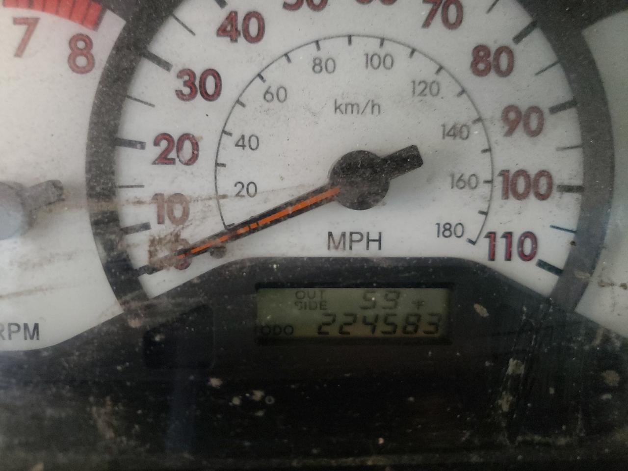 Photo 8 from auction – 2004 TOYOTA COROLLA CE with VIN 2T1BR32E14C206383