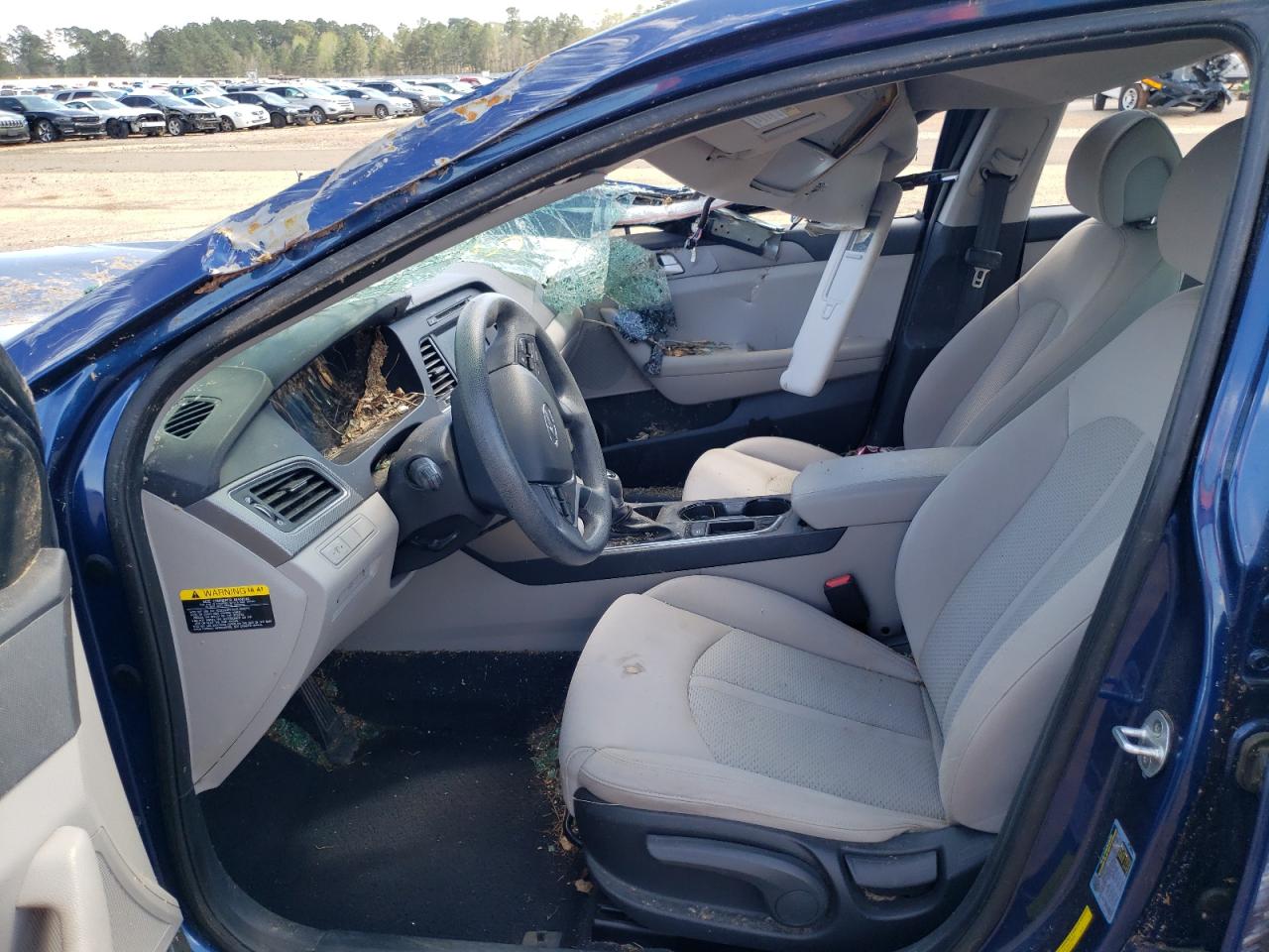 Photo 5 from auction – 2016 HYUNDAI SONATA SE with VIN 5NPE24AF3GH352139