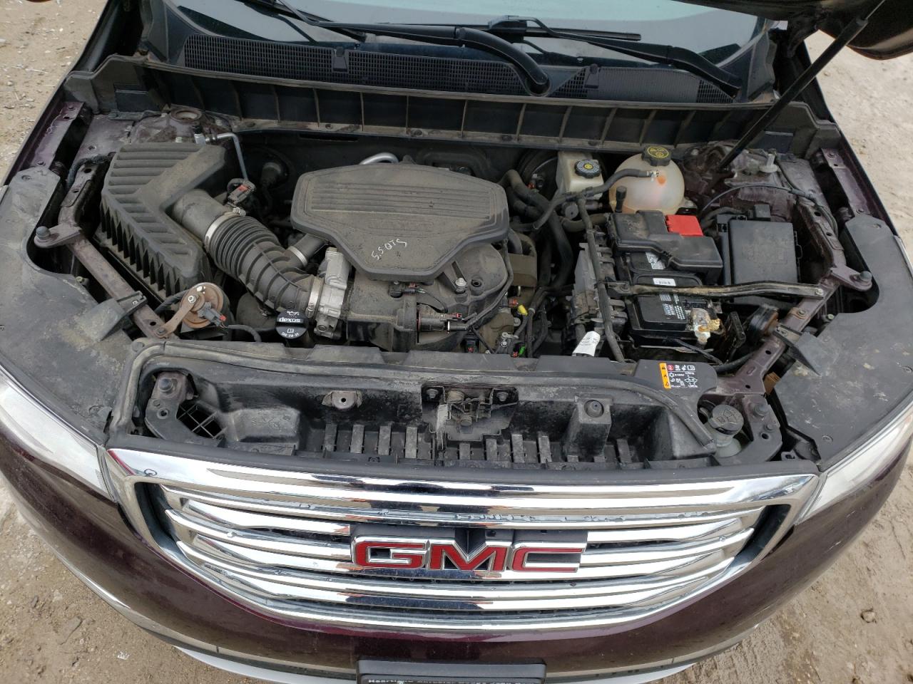 Photo 7 from auction – 2017 GMC ACADIA SLT with VIN 1GKKNULS1HZ267691
