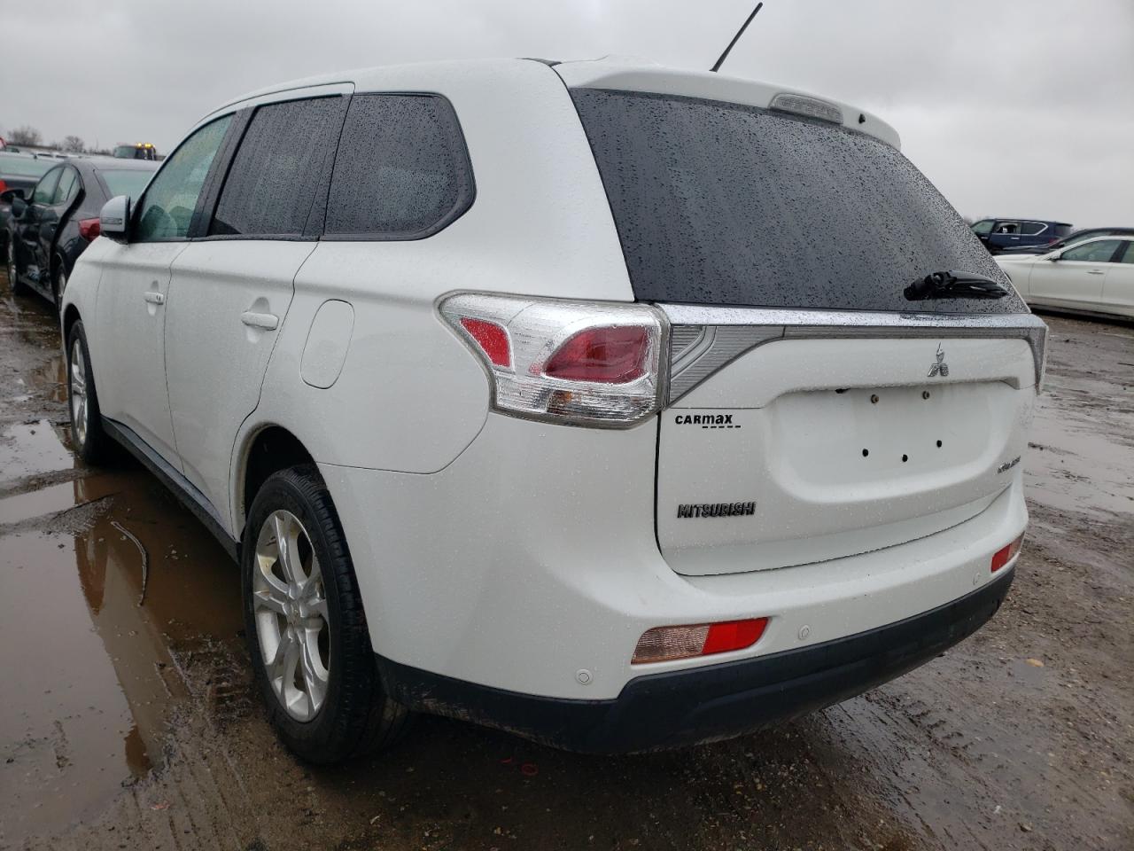 Photo 3 from auction – 2014 MITSUBISHI OUTLANDER with VIN JA4AD3A36EZ012945