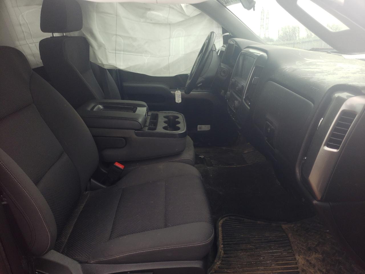 Photo 5 from auction – 2018 CHEVROLET SILVERADO with VIN 1GCVKREC2JZ164631
