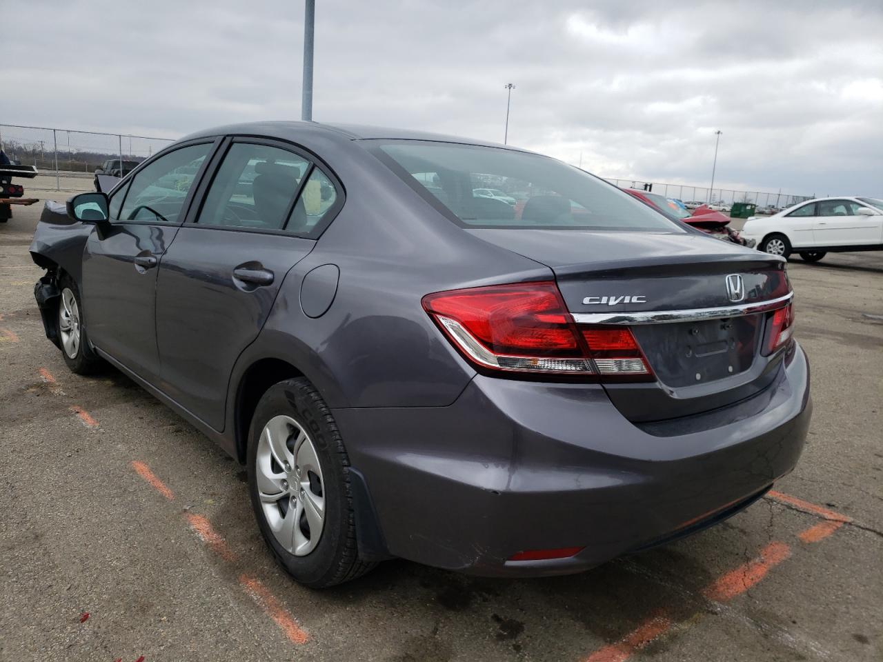 Photo 3 from auction – 2015 HONDA CIVIC LX with VIN 19XFB2F53FE070496