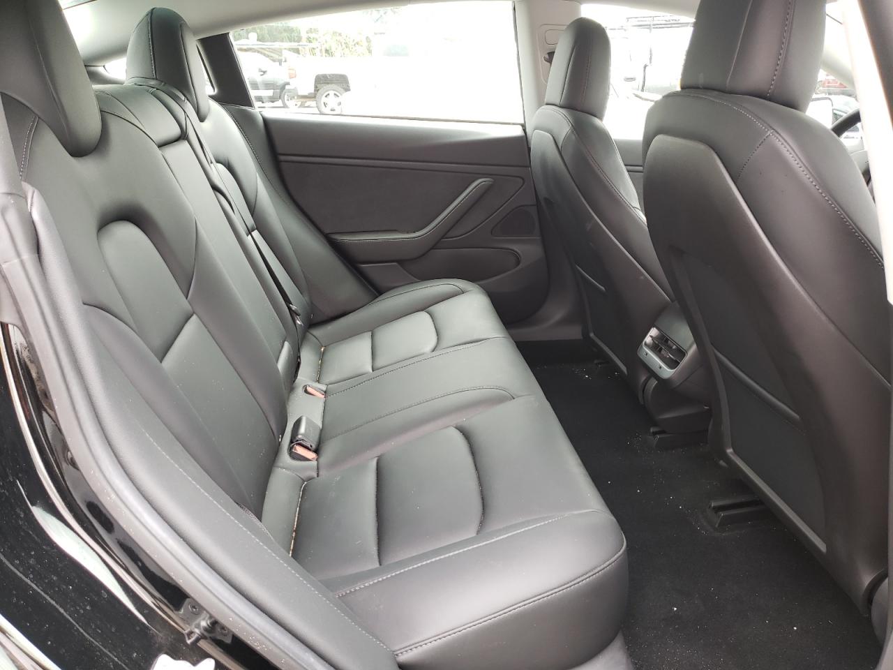 Photo 6 from auction – 2019 TESLA MODEL 3 with VIN 5YJ3E1EB4KF384433