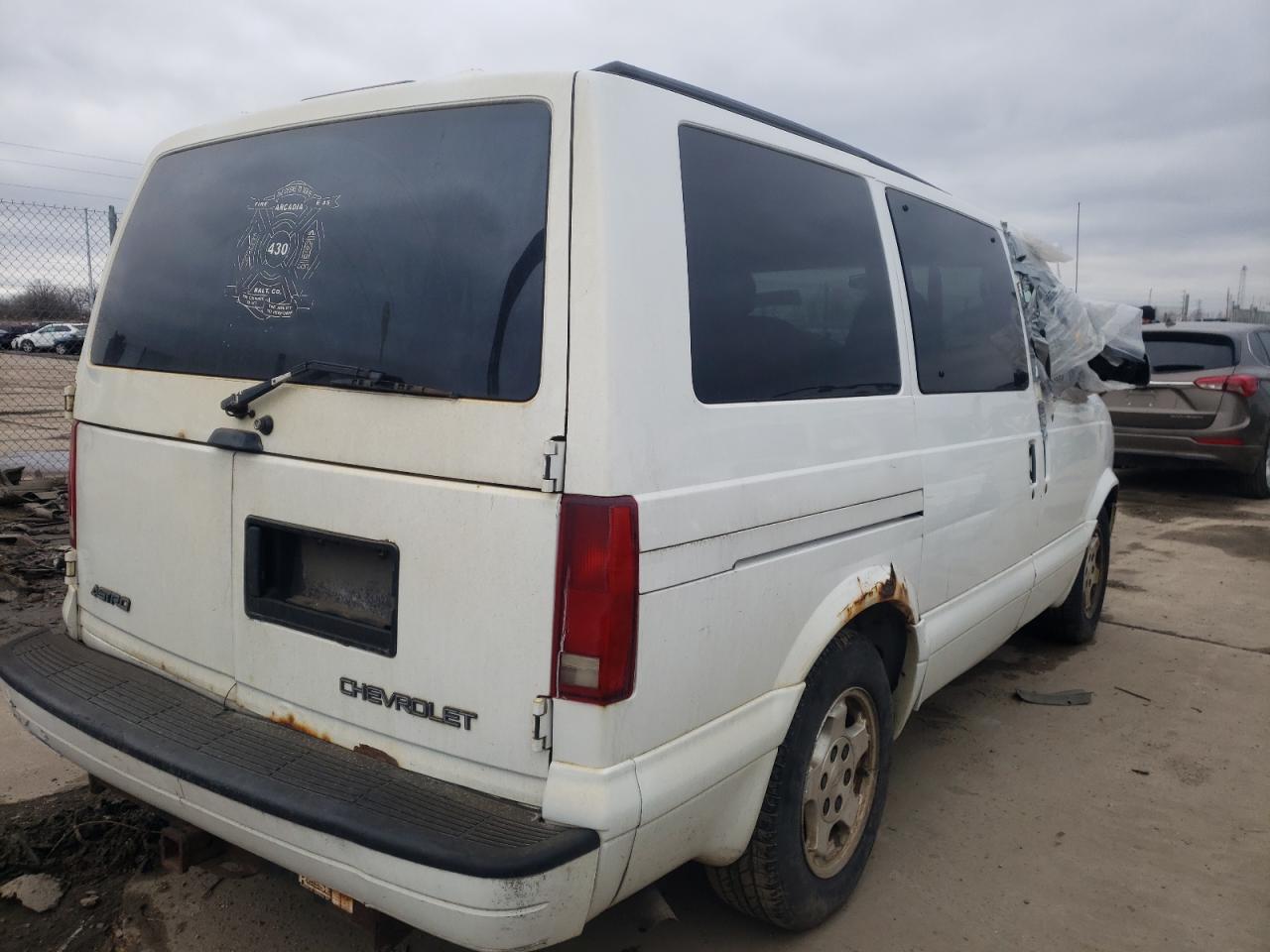 Photo 4 from auction – 2004 CHEVROLET ASTRO with VIN 1GNDM19X94B111059