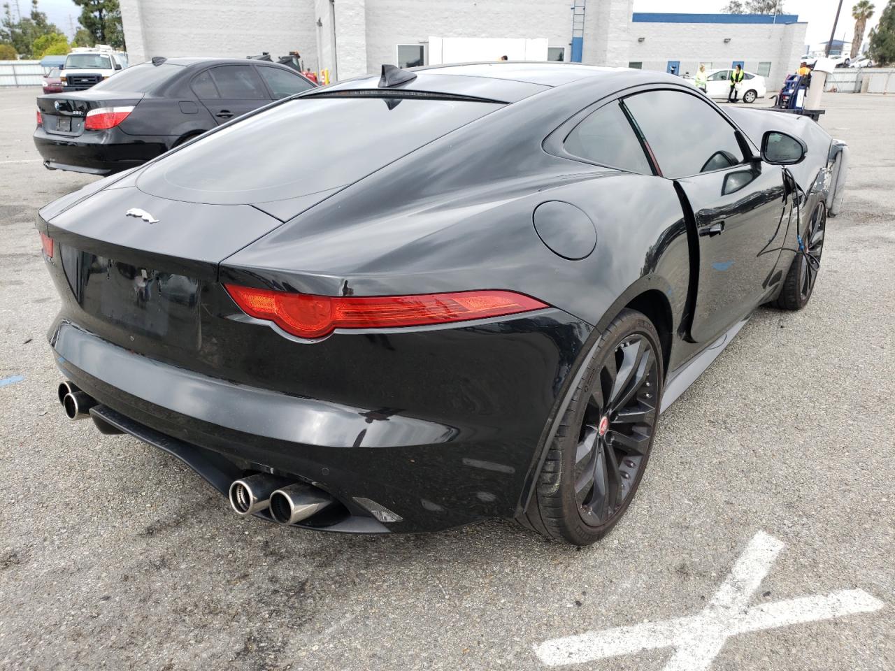 Photo 4 from auction – 2015 JAGUAR F-TYPE R with VIN SAJWA6DA2FMK19445