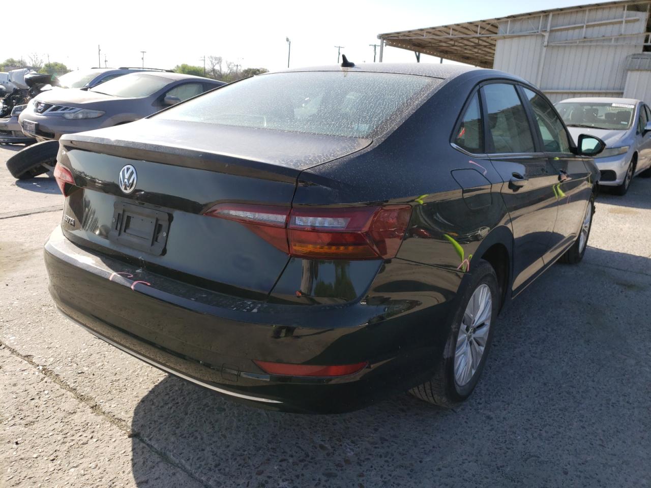 Photo 4 from auction – 2019 VOLKSWAGEN JETTA S with VIN 3VWC57BU5KM030227