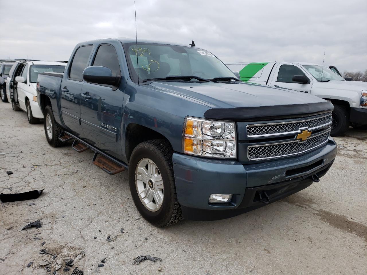CHEVROLET SILVERADO 2013 with VIN 3GCPKTE74DG330127 - Photo from auction