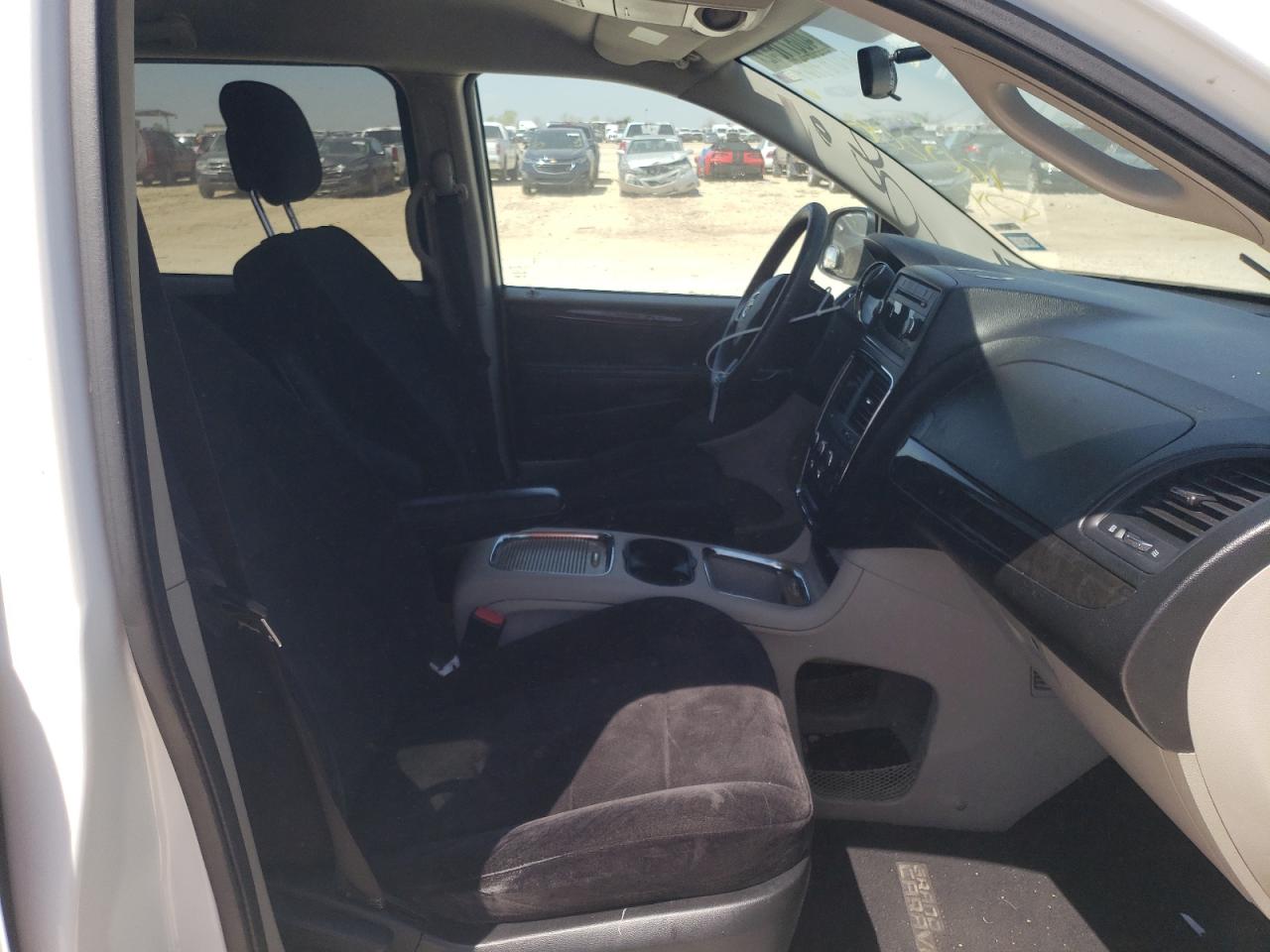 Photo 5 from auction – 2014 DODGE GRAND CARA with VIN 2C4RDGCG8ER127718