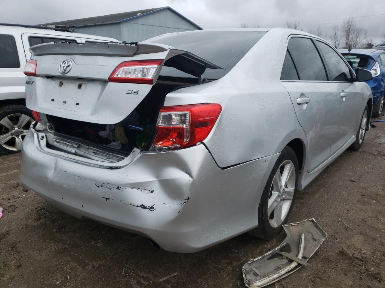 Photo 4 from auction – 2014 TOYOTA CAMRY L with VIN 4T1BF1FK1EU409349