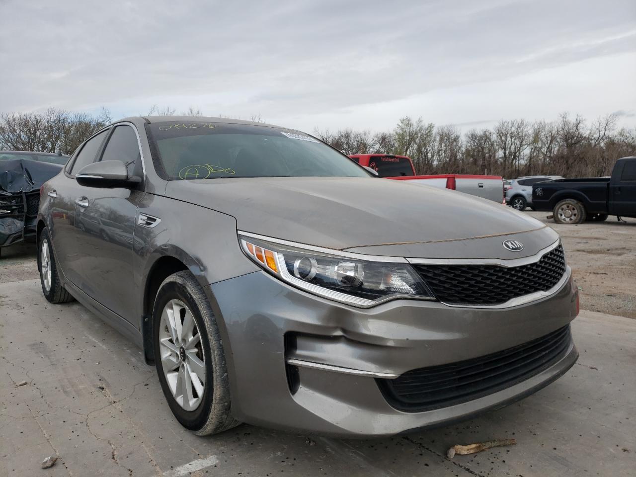 KIA OPTIMA LX 2016 with VIN 5XXGT4L31GG099276 - Photo from auction