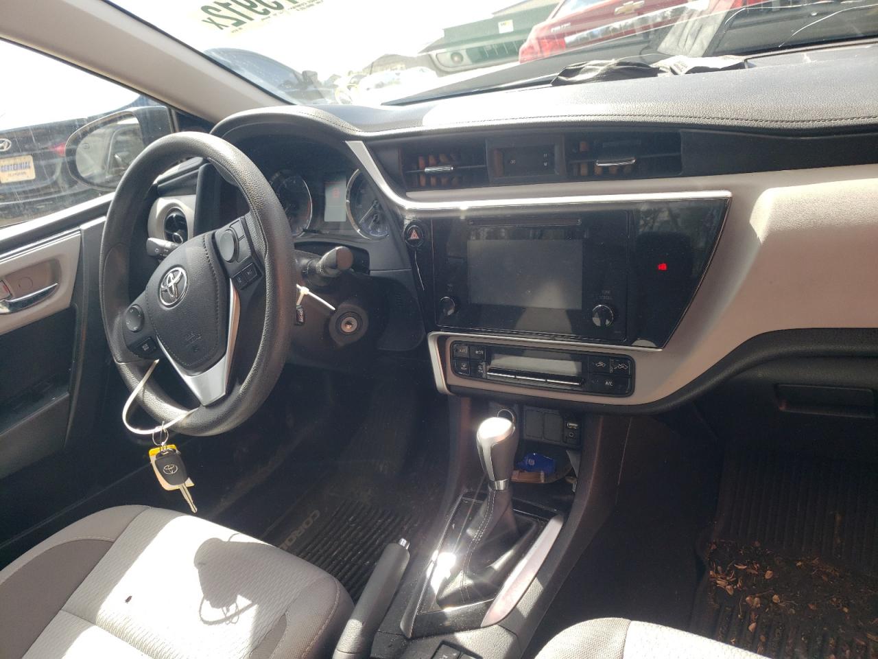Photo 9 from auction – 2018 TOYOTA COROLLA L with VIN 2T1BURHE5JC091310