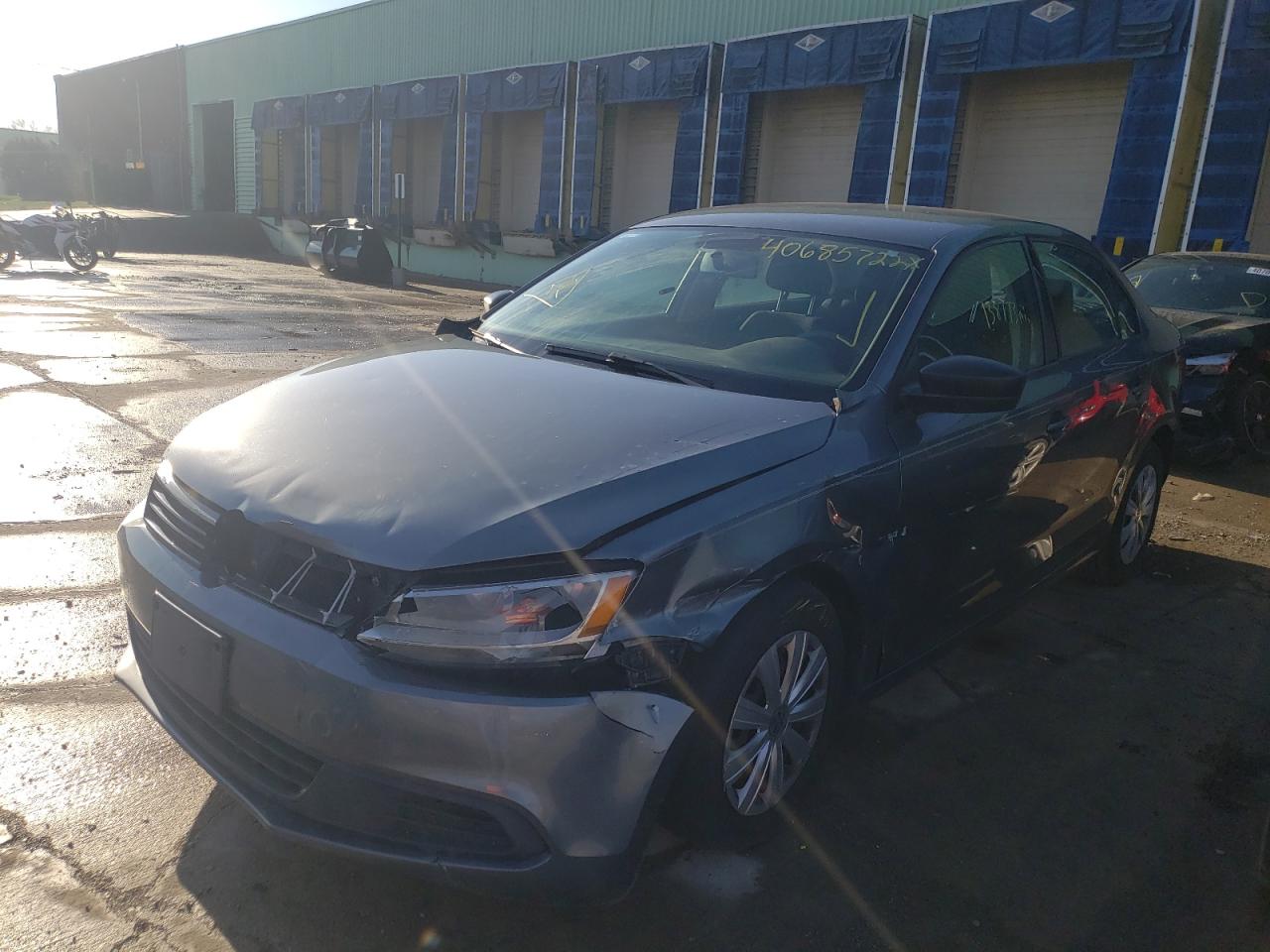 Photo 2 from auction – 2011 VOLKSWAGEN JETTA BASE with VIN 3VW2K7AJ6BM305535