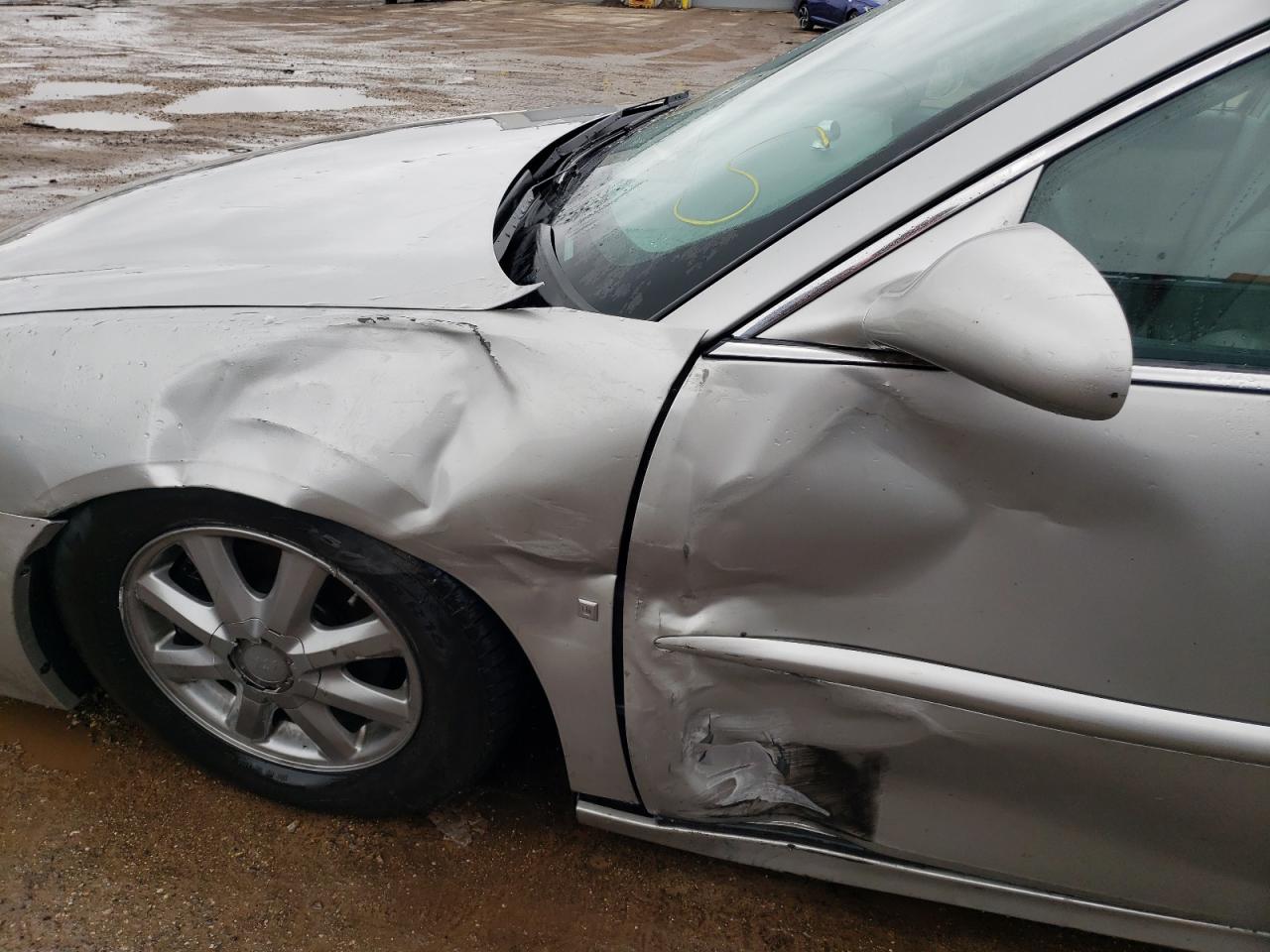 Zdjęcie 9 z aukcji – 2007 BUICK LACROSSE C z VIN 2G4WD552771246916