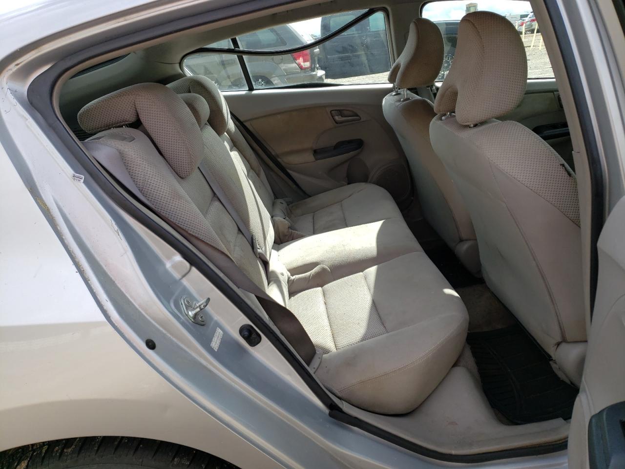Photo 6 from auction – 2011 HONDA INSIGHT LX with VIN JHMZE2H55BS005284