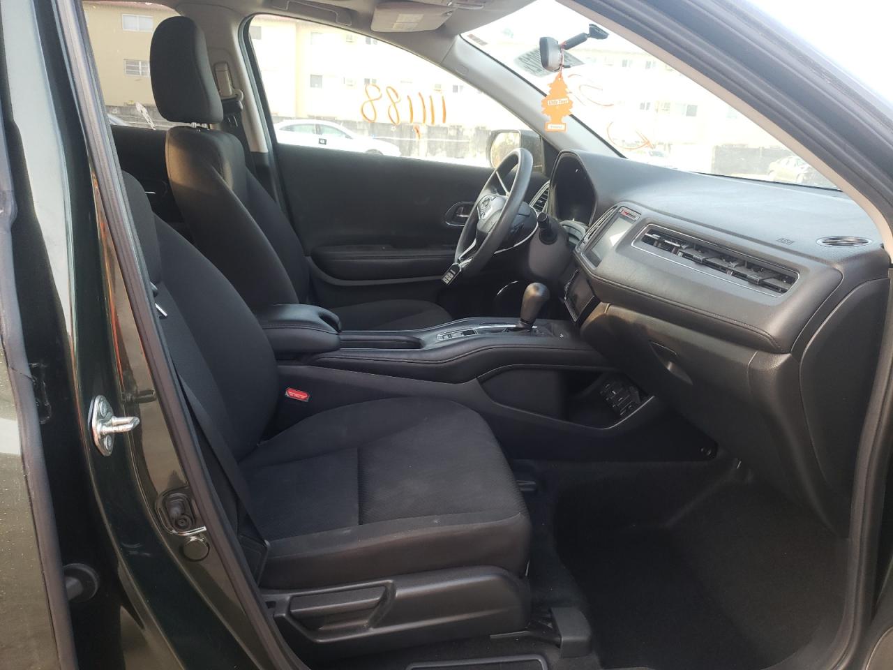Photo 5 from auction – 2017 HONDA HR-V EX with VIN 3CZRU5H56HM724111