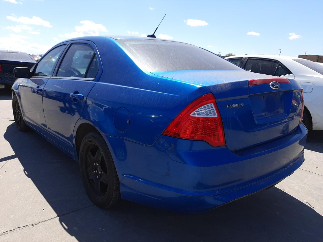 Photo 3 from auction – 2011 FORD FUSION SE with VIN 3FAHP0HA3BR287967
