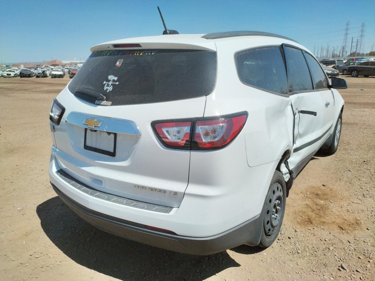 Photo 4 from auction – 2016 CHEVROLET TRAVERSE L with VIN 1GNKRFKD4GJ200568