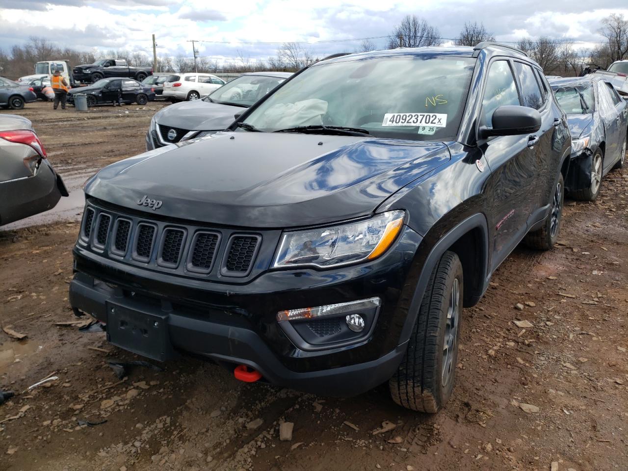 Photo 2 from auction – 2020 JEEP COMPASS TR with VIN 3C4NJDDB3LT165473