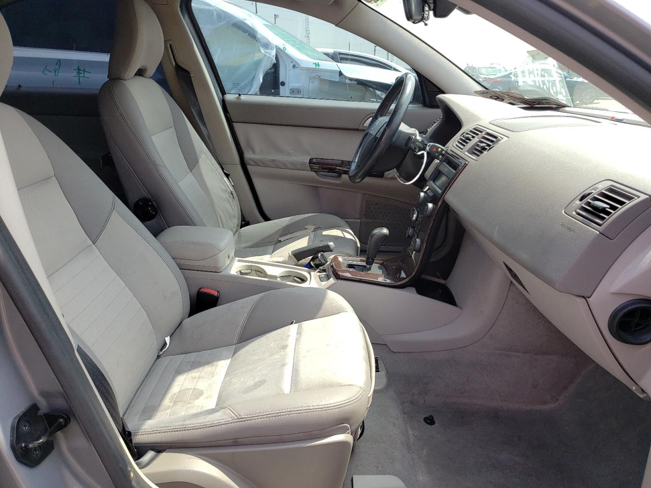 Photo 5 from auction – 2006 VOLVO S40 2.4I with VIN YV1MS382X62208932