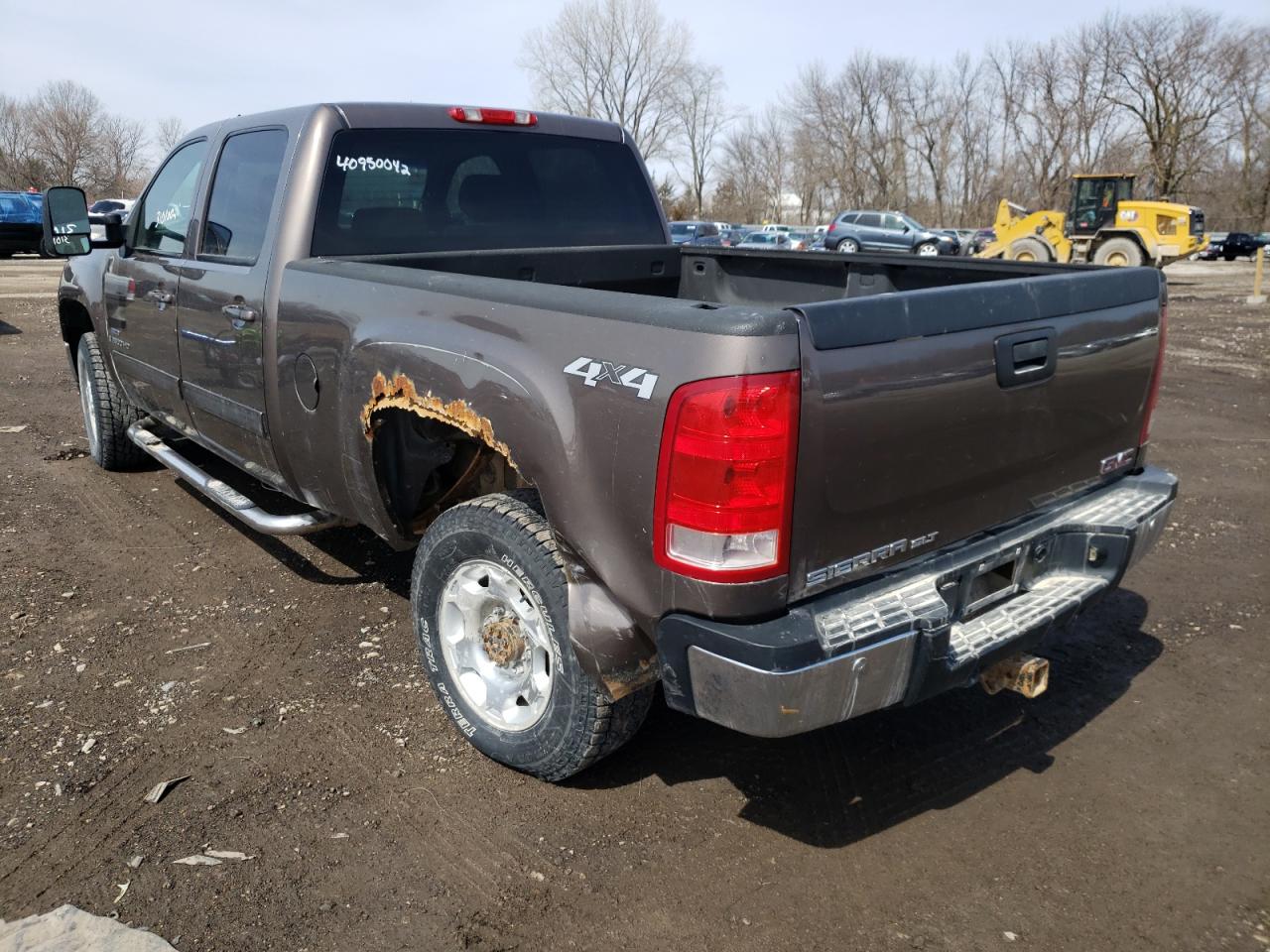 Photo 3 from auction – 2008 GMC SIERRA K25 with VIN 1GTHK236X8F197325
