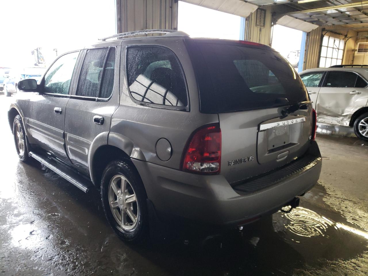 Photo 3 from auction – 2006 BUICK RAINIER CX with VIN 5GAET13M262279287