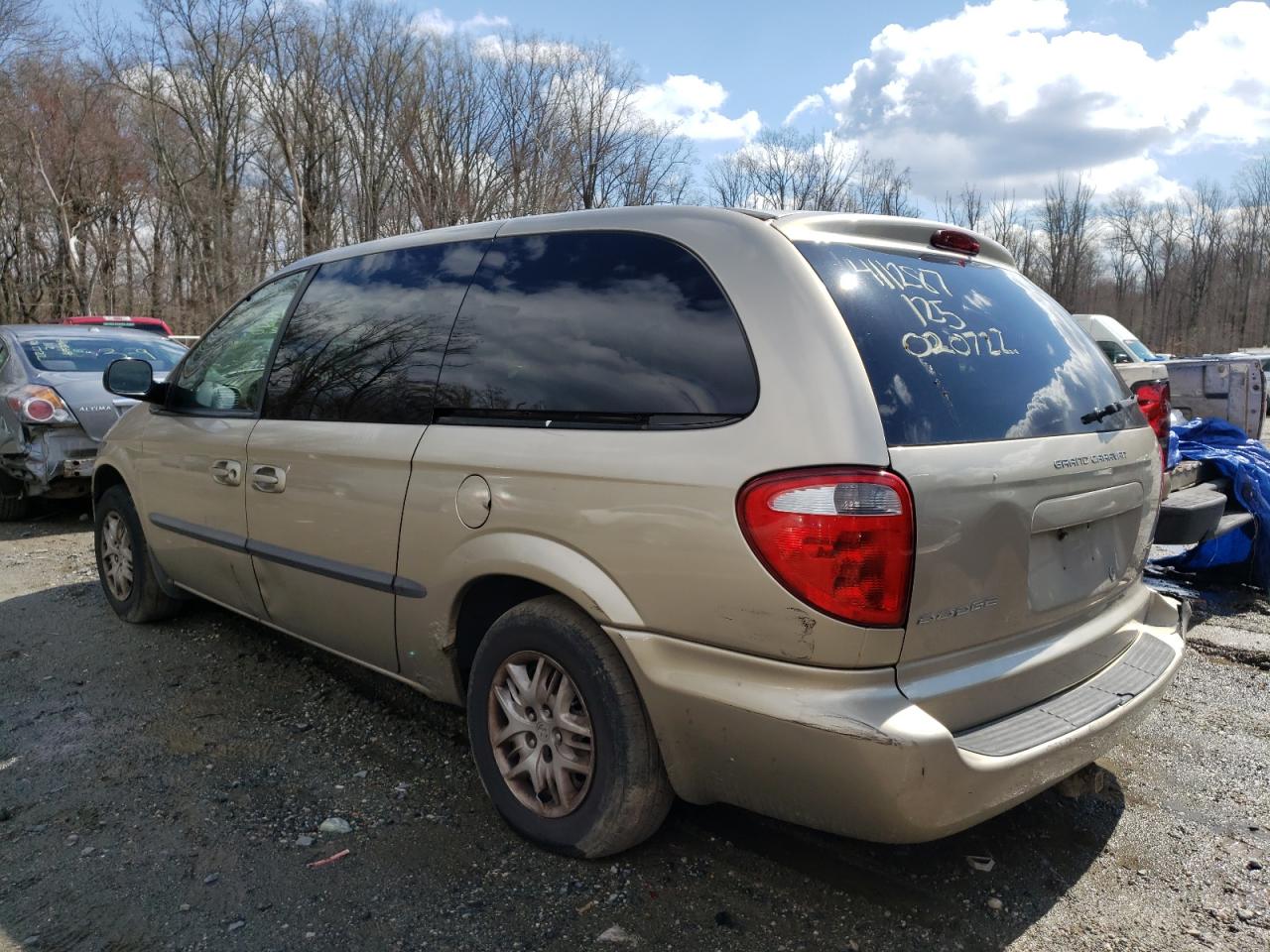 Фото 3 с аукциона – 2002 DODGE GRAND CARA с VIN 2B4GP44382R642834