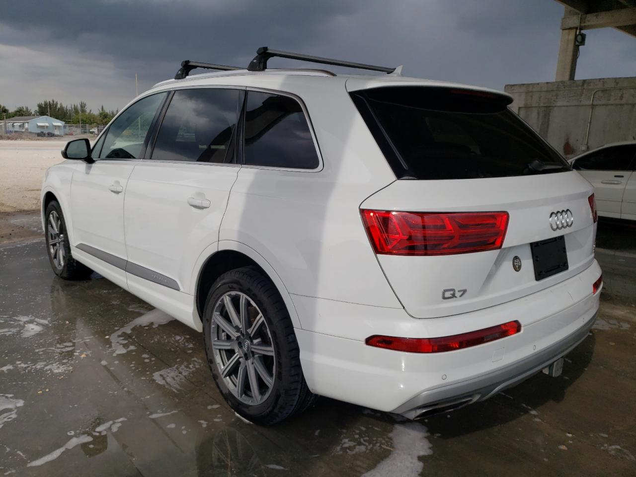 Photo 3 from auction – 2018 AUDI Q7 PRESTIG with VIN WA1VAAF72JD015309