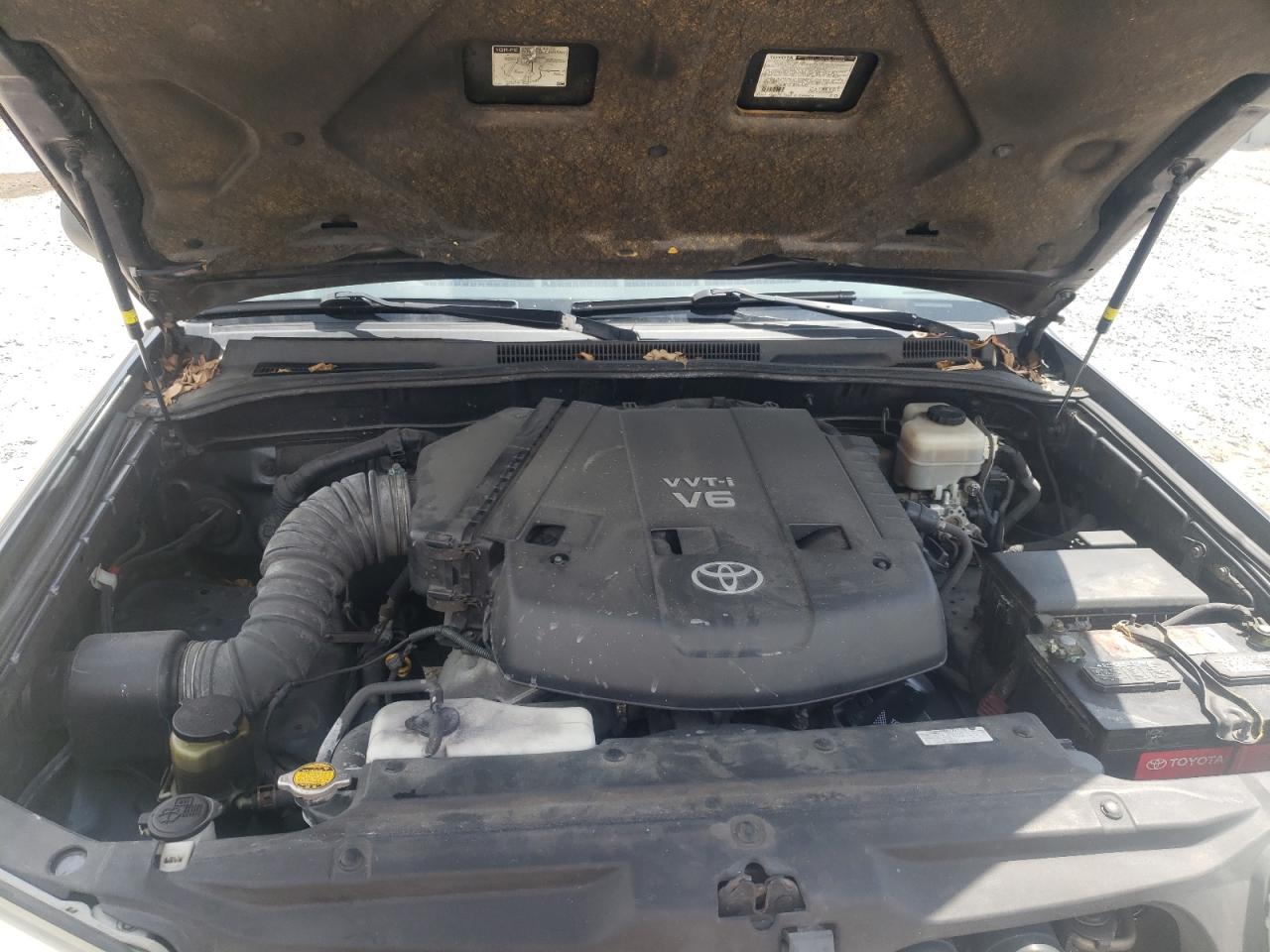 Photo 7 from auction – 2006 TOYOTA 4RUNNER SR with VIN JTEZU14R368057941