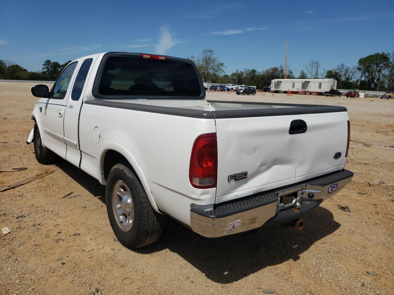Photo 3 from auction – 2003 FORD F150 with VIN 1FTRX17LX3NB11025