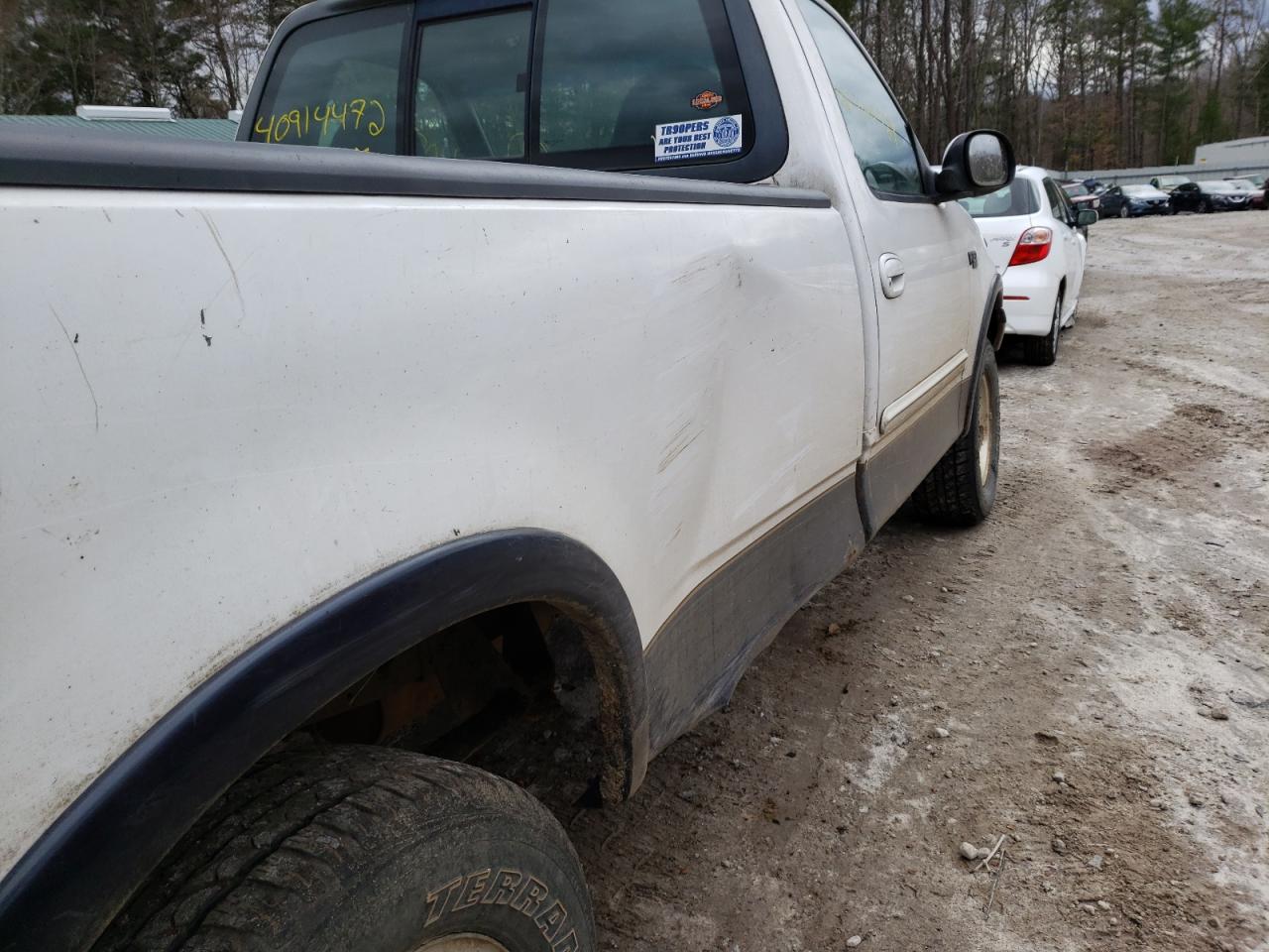 Photo 10 from auction – 1999 FORD F150 with VIN 2FTZF1826XCA10892