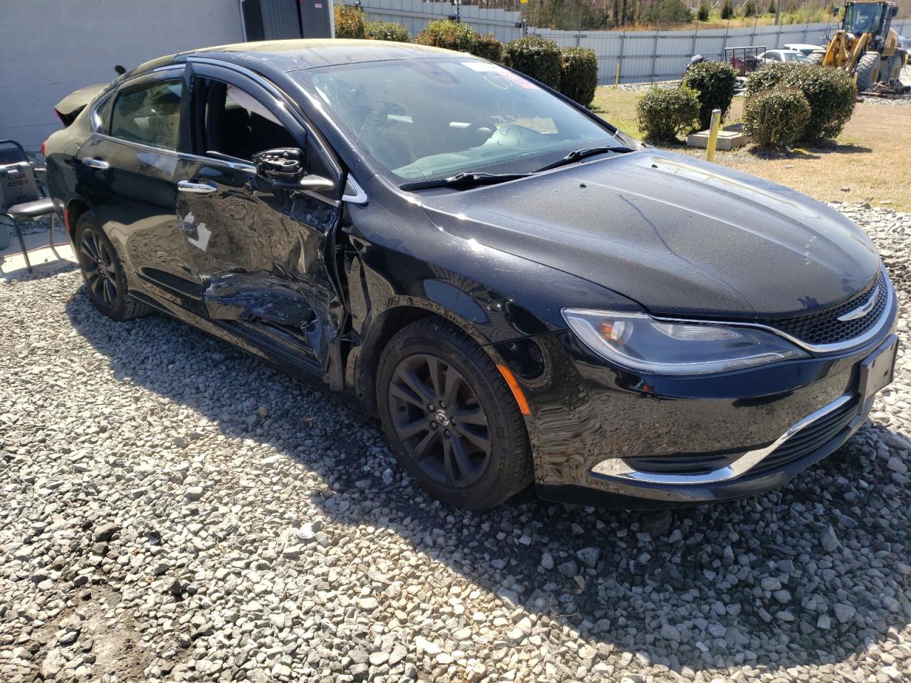 CHRYSLER 200 LIMITE 2015 with VIN 1C3CCCAB5FN708461 - Photo from auction