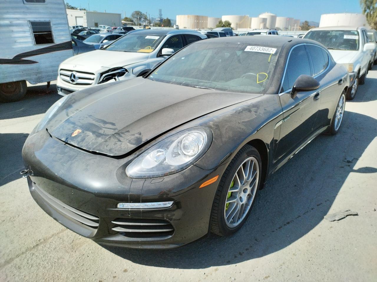 Photo 2 from auction – 2016 PORSCHE PANAMERA S with VIN WP0AD2A72GL040525