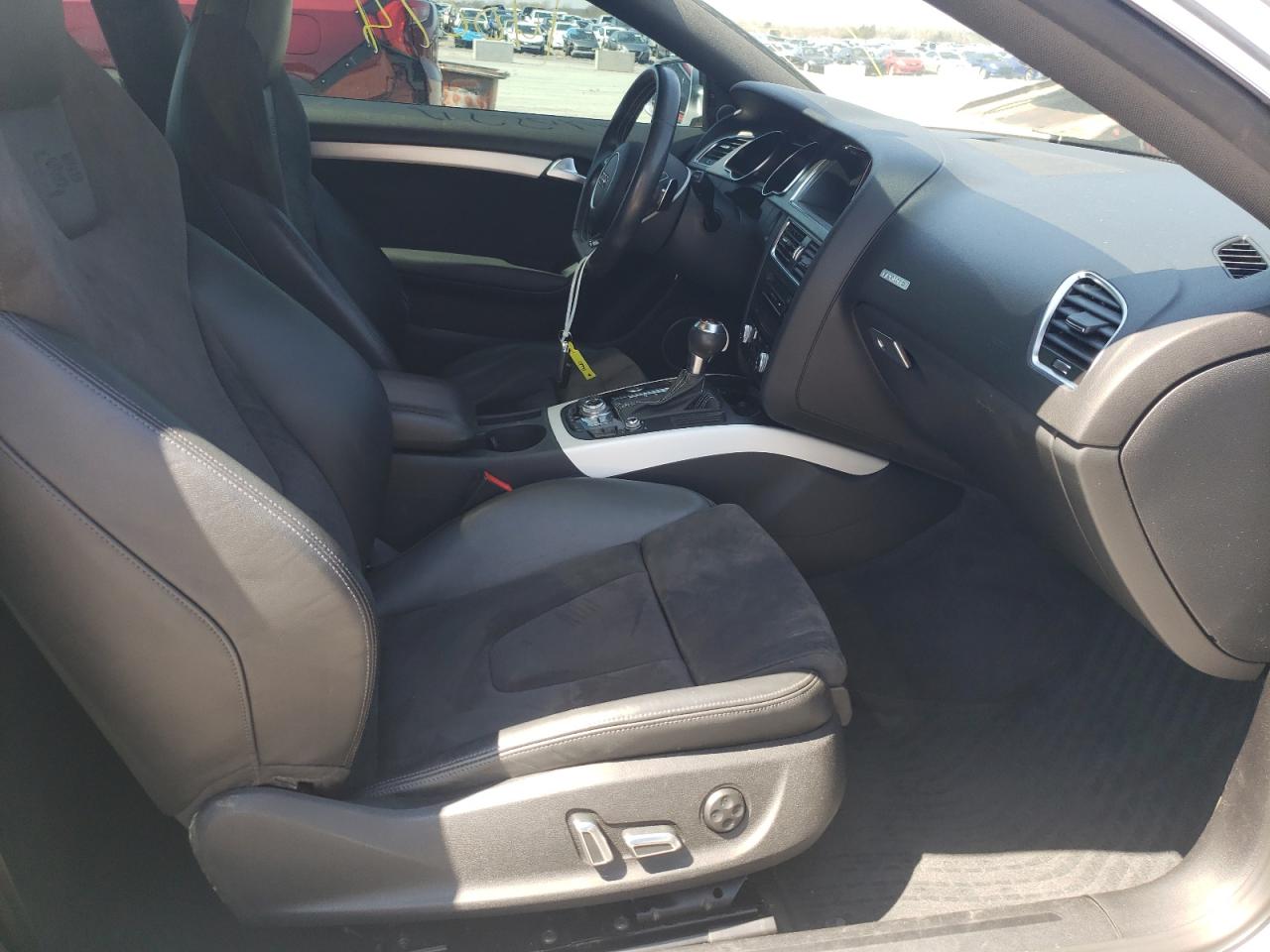 Photo 5 from auction – 2013 AUDI S5 PRESTIG with VIN WAUVGAFRXDA005927