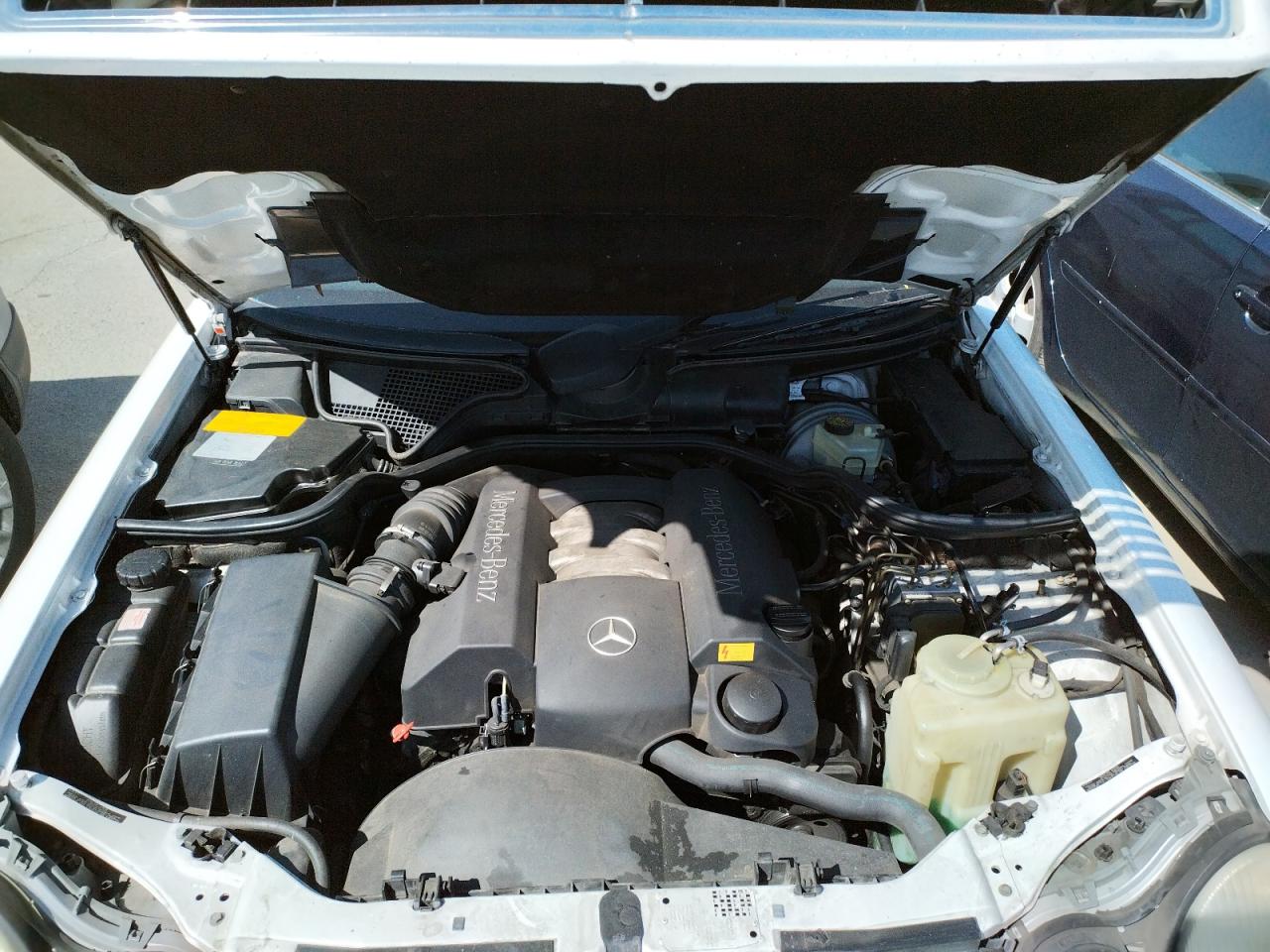 Photo 7 from auction – 1998 MERCEDES-BENZ E 320 with VIN WDBJF65F6WA557662